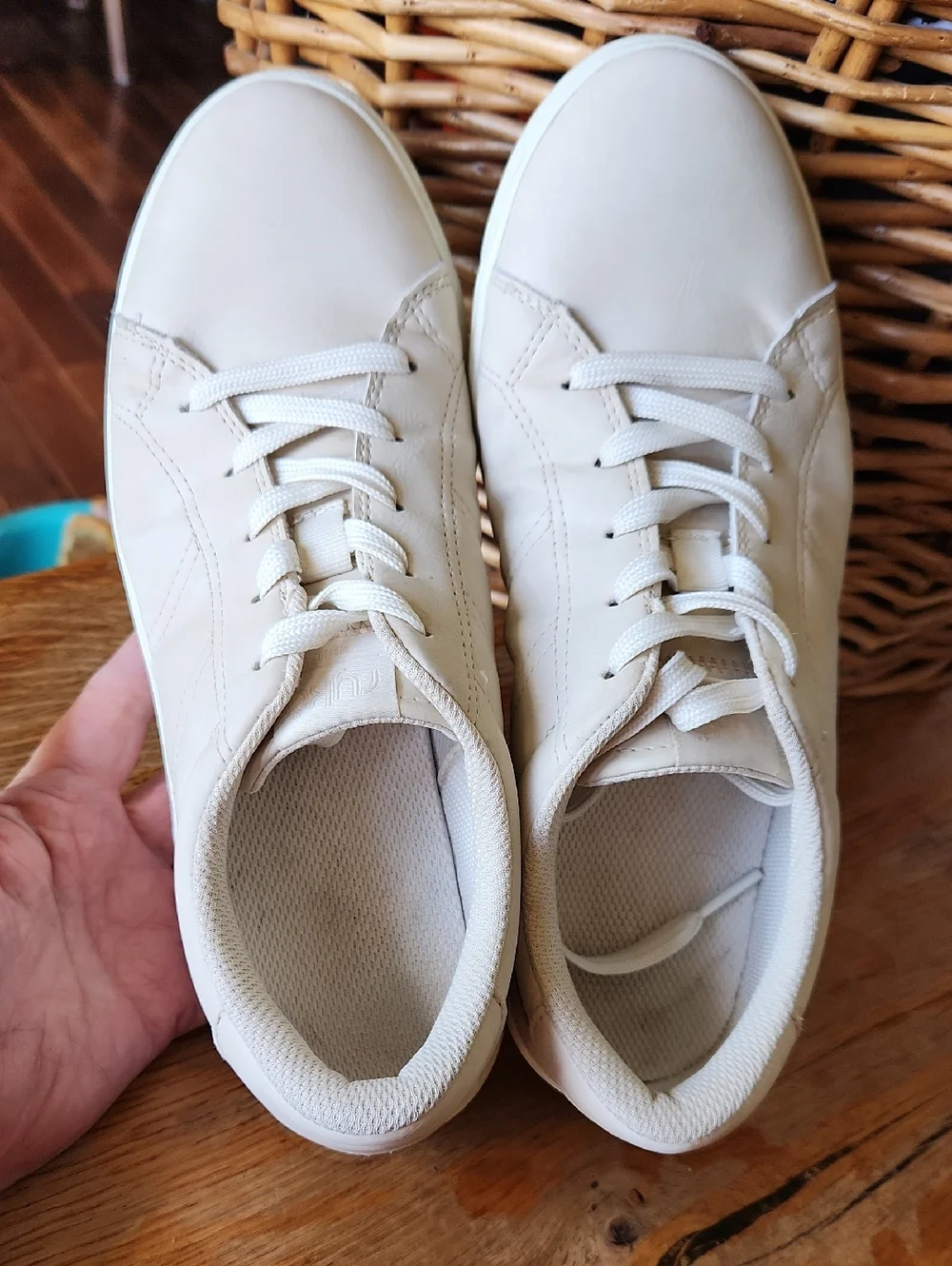 Ryka Viola Classic Lace Up Casual Sneakers Size 8.5 Cream